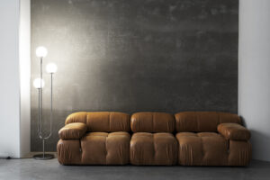 empty-modern-room-with-furniture (3)